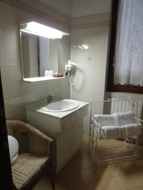 Albergo & Ristorante Selvatico Rivanazzano Terme Kamer foto