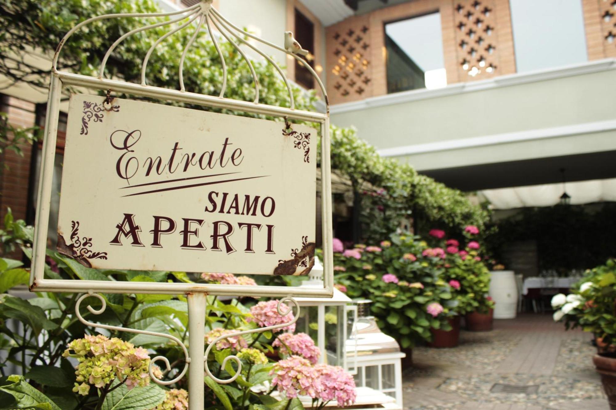 Albergo & Ristorante Selvatico Rivanazzano Terme Buitenkant foto