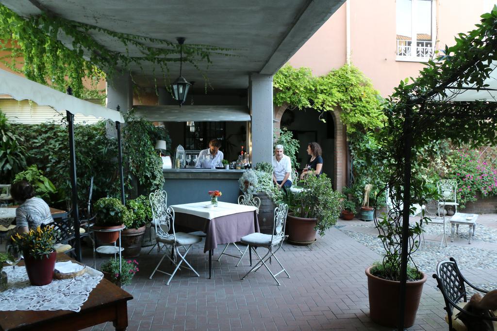 Albergo & Ristorante Selvatico Rivanazzano Terme Buitenkant foto